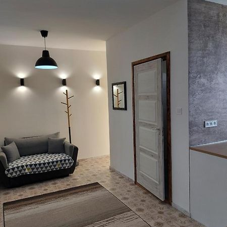 Central Lux Apartments Hajduszoboszlo Ngoại thất bức ảnh