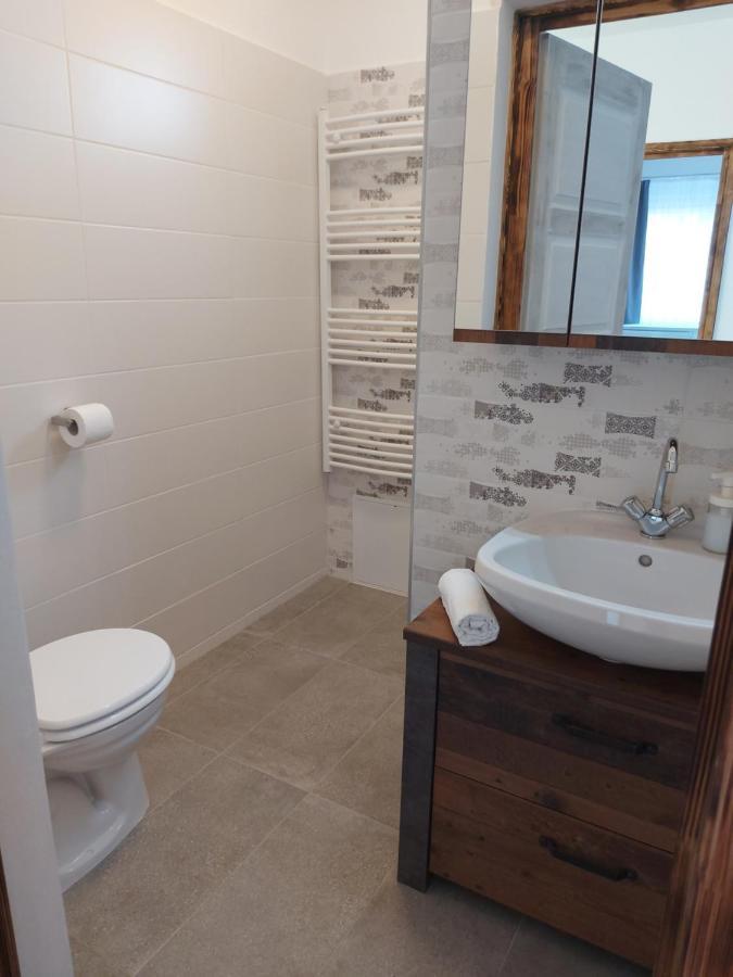 Central Lux Apartments Hajduszoboszlo Ngoại thất bức ảnh