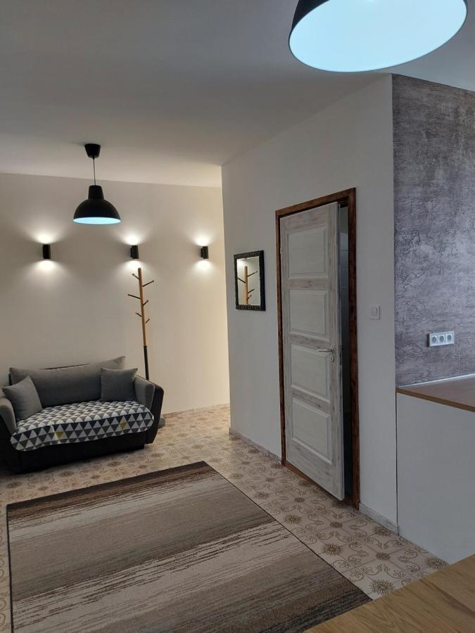 Central Lux Apartments Hajduszoboszlo Ngoại thất bức ảnh